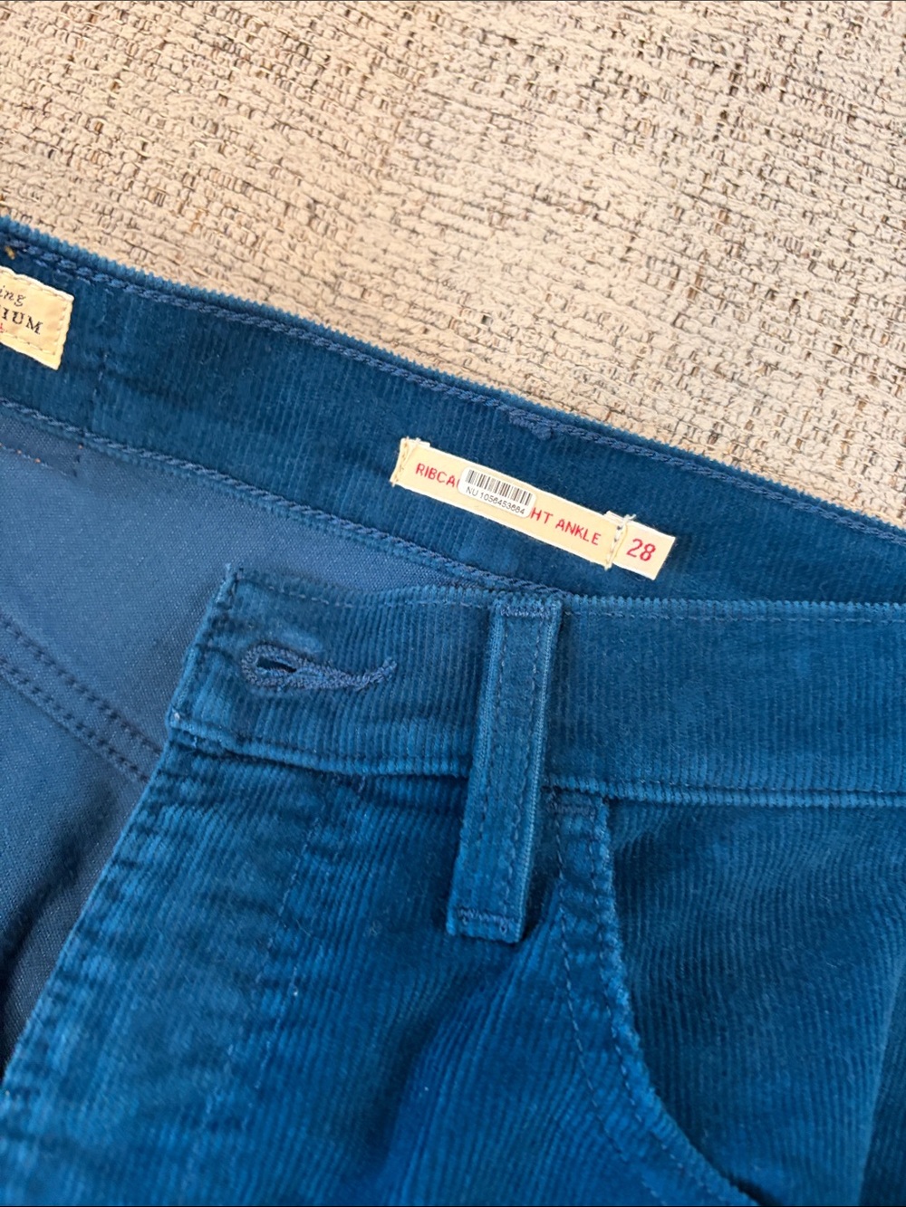 Levi’s Ribcage ankle - Picture 8 of 9